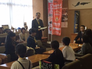 平成27年度下関市小学生韓国派遣研修団が出発前に市長を表敬　2015年10月05日の画像1