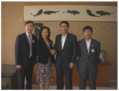 青島国際商会副会長が市長を表敬訪問　06月14日の画像