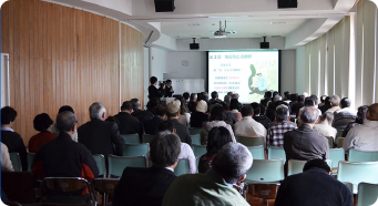 特別講演会の写真