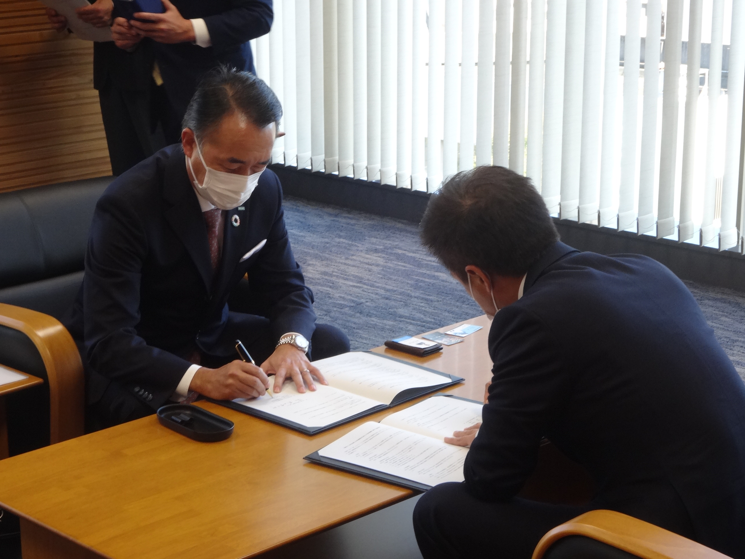 三井住友海上火災保険株式会社との包括連携に関する協定の締結の画像1