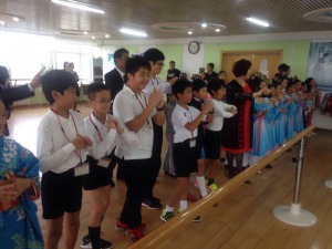 平成28年度下関市小学生中国派遣研修　2016年10月15日の画像2