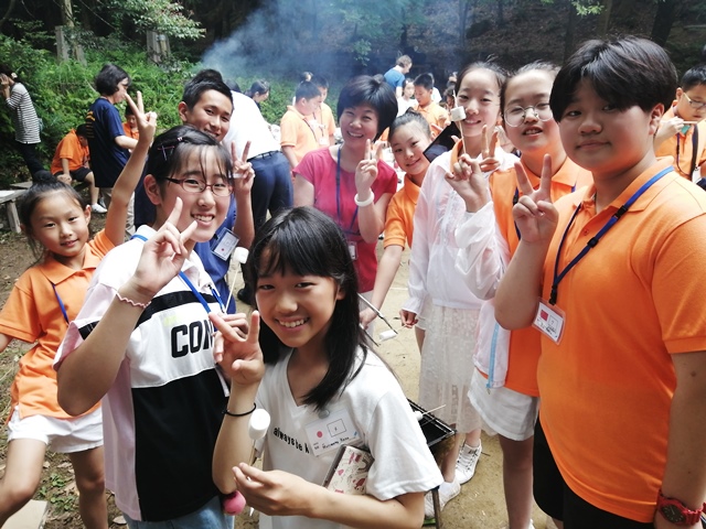 中国青島市青少年文化芸術団の来関の画像3