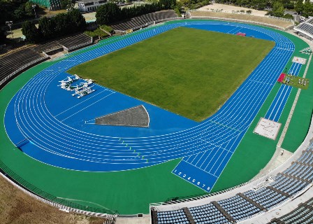 リニューアルした陸上競技場