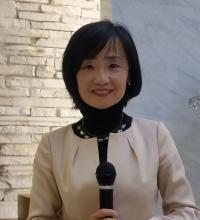松本久美子氏