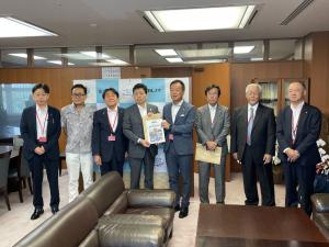 水嶋事務次官